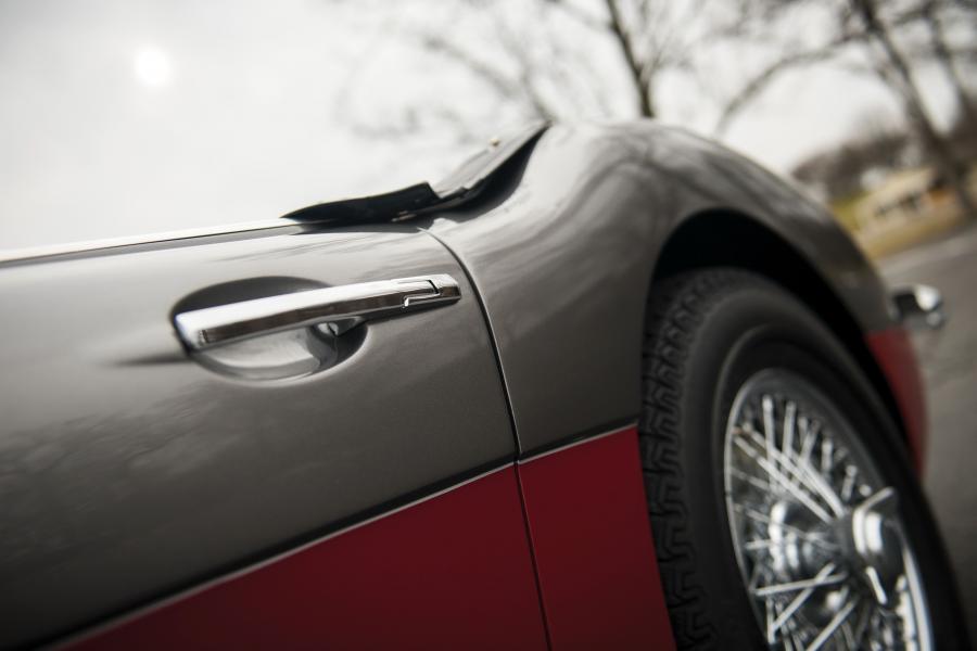 Детали экстерьера Austin-Healey 3000 BT7 (Mk I) 1959 года  (фото 19 из 39)